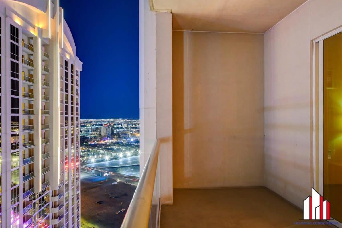 Mgm Signature-33-711 F1 Track & Strip View Balcony Las Vegas Extérieur photo